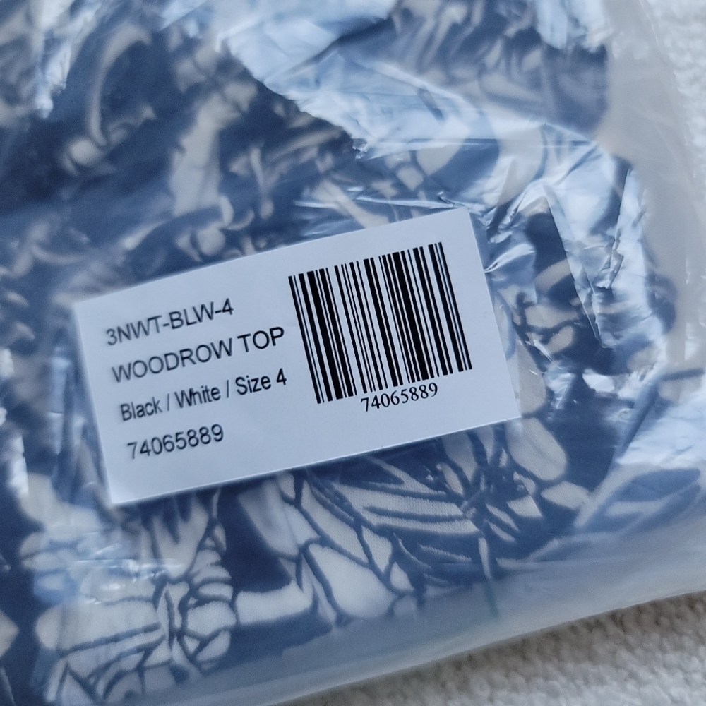 St.Roche, Woodrow Top - Black /White Floral, Size 4, Nwt! — image 7 of 8